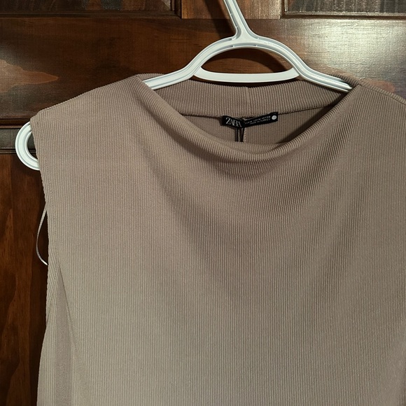 Zara Knit Top NWT - Picture 2 of 5
